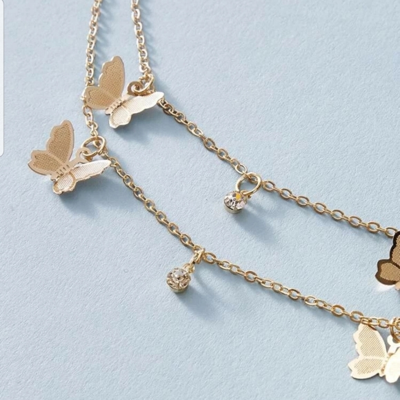 ☆Evelyn☆ Butterfly Necklace - Picture 2 of 3